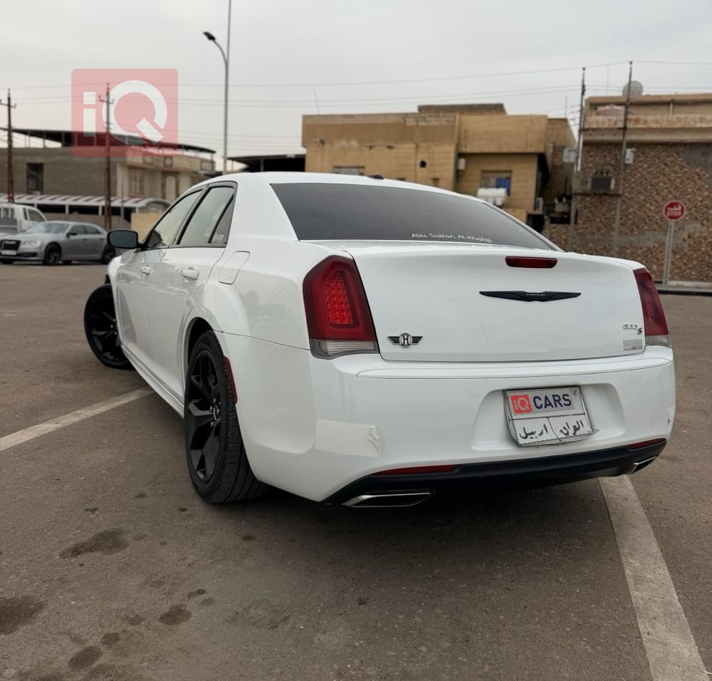 Chrysler 300